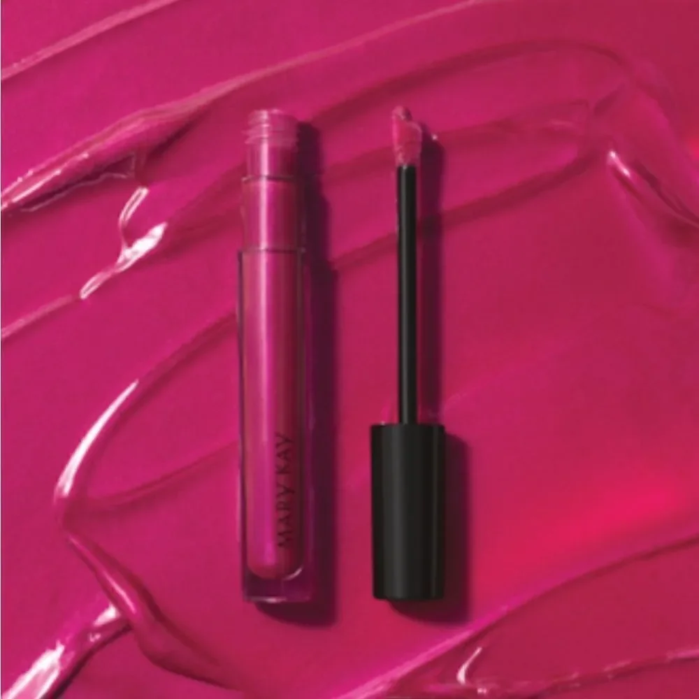 MARY KAY UNLIMITED LIP GLOSS IN BERRY DELIGHT